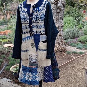 Vtg .GRAU upcycled Patterned Coat  Cardigan Knitted /HandmadeNavy Cream Size Mad